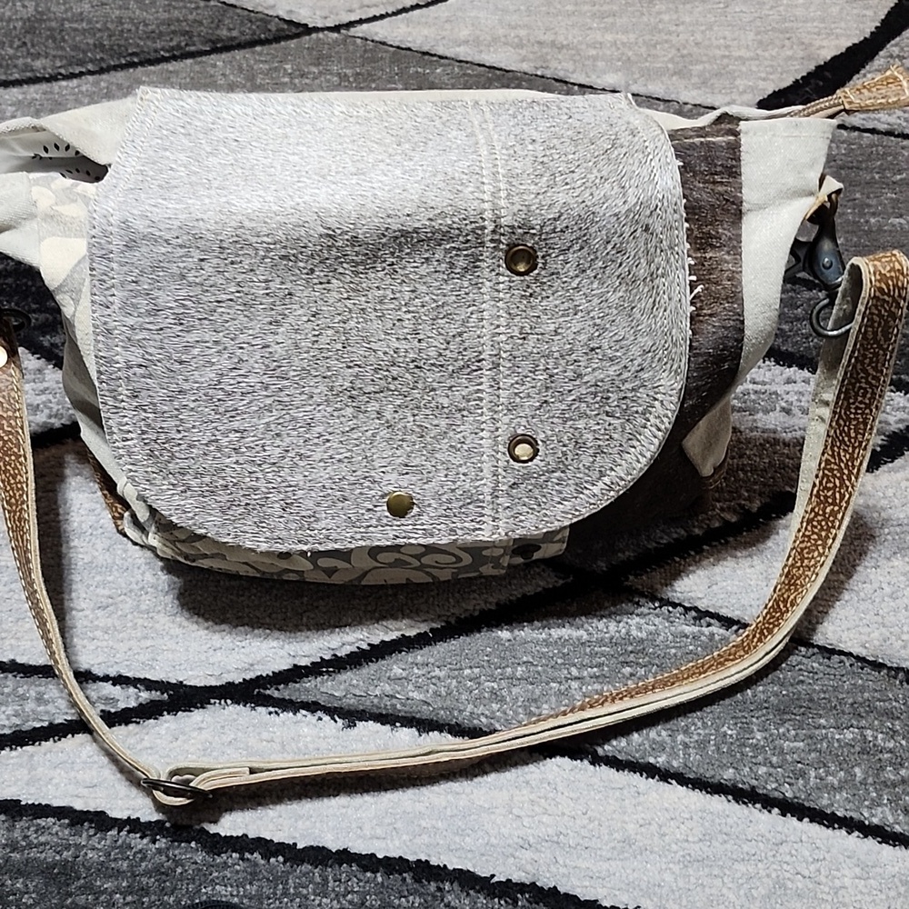 MYRA PATCHWORK LEATHER CANVAS COW-HIDE CROSSBODY SHOULDER BAG NWOT